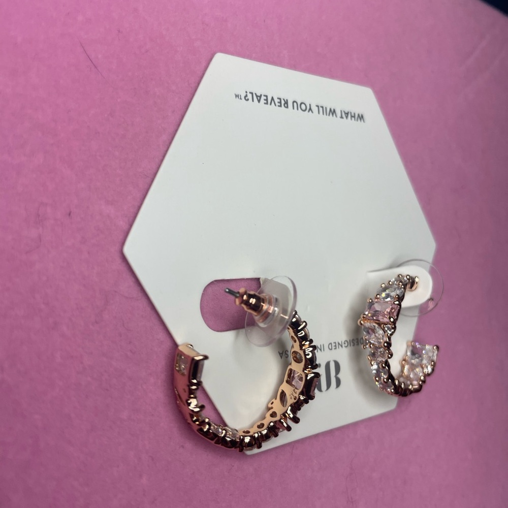 Earring bundle - Picture 5 of 16